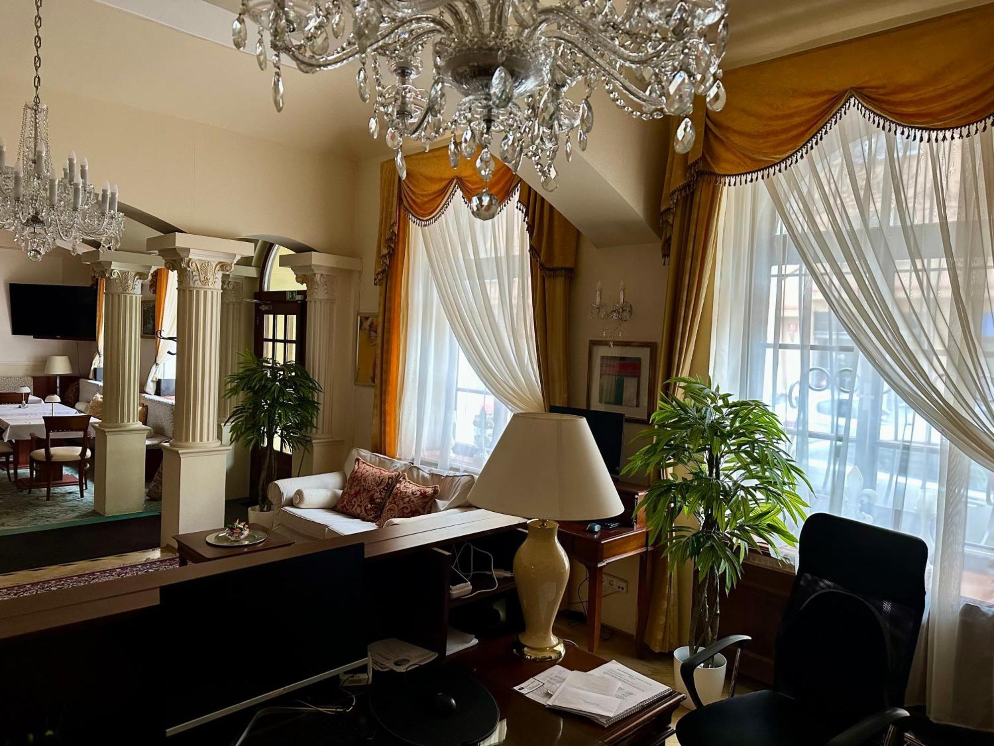Fleur De Lis Hotel, Prague